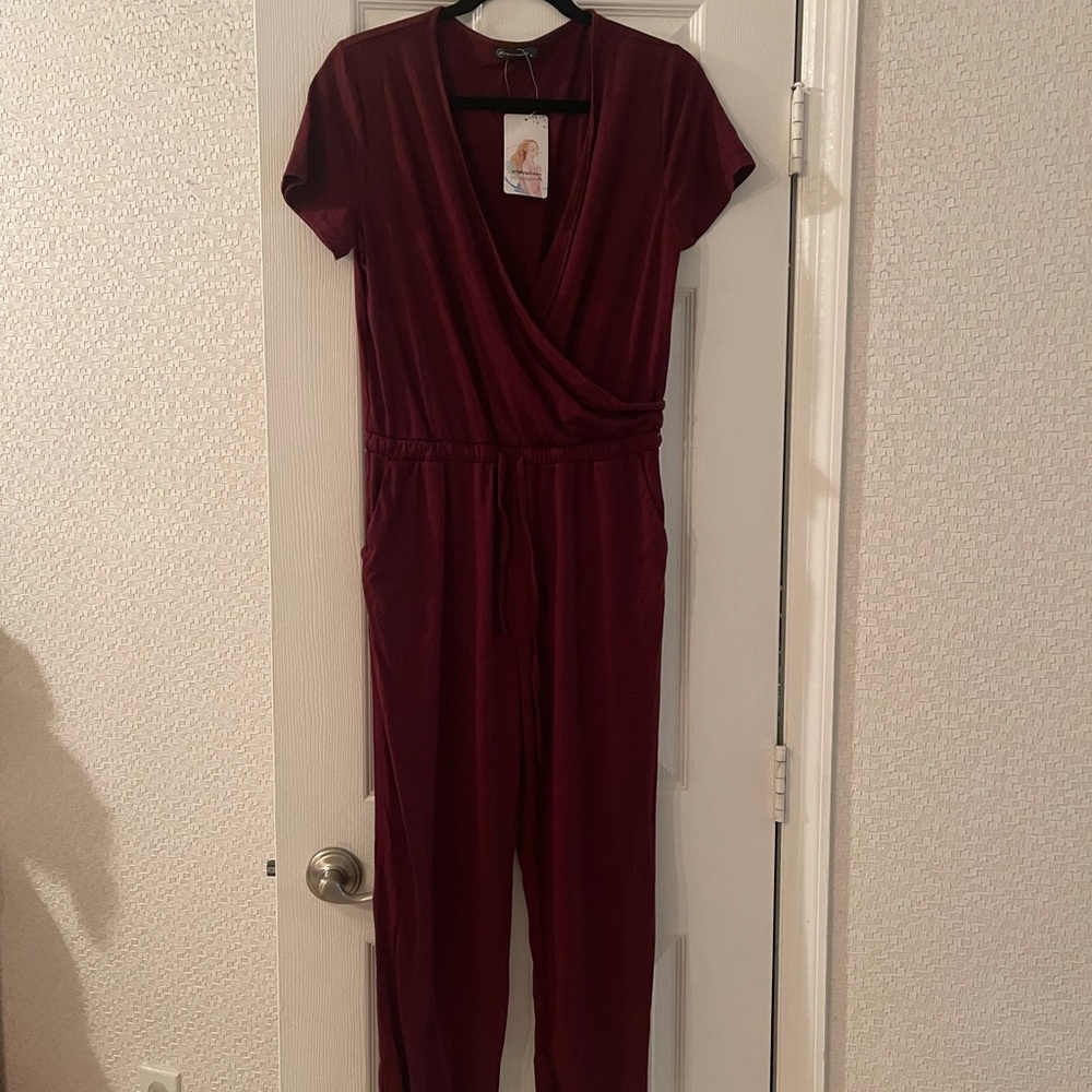 Pretty Garden Burgundy cotton tie jumpsuit. New with tags